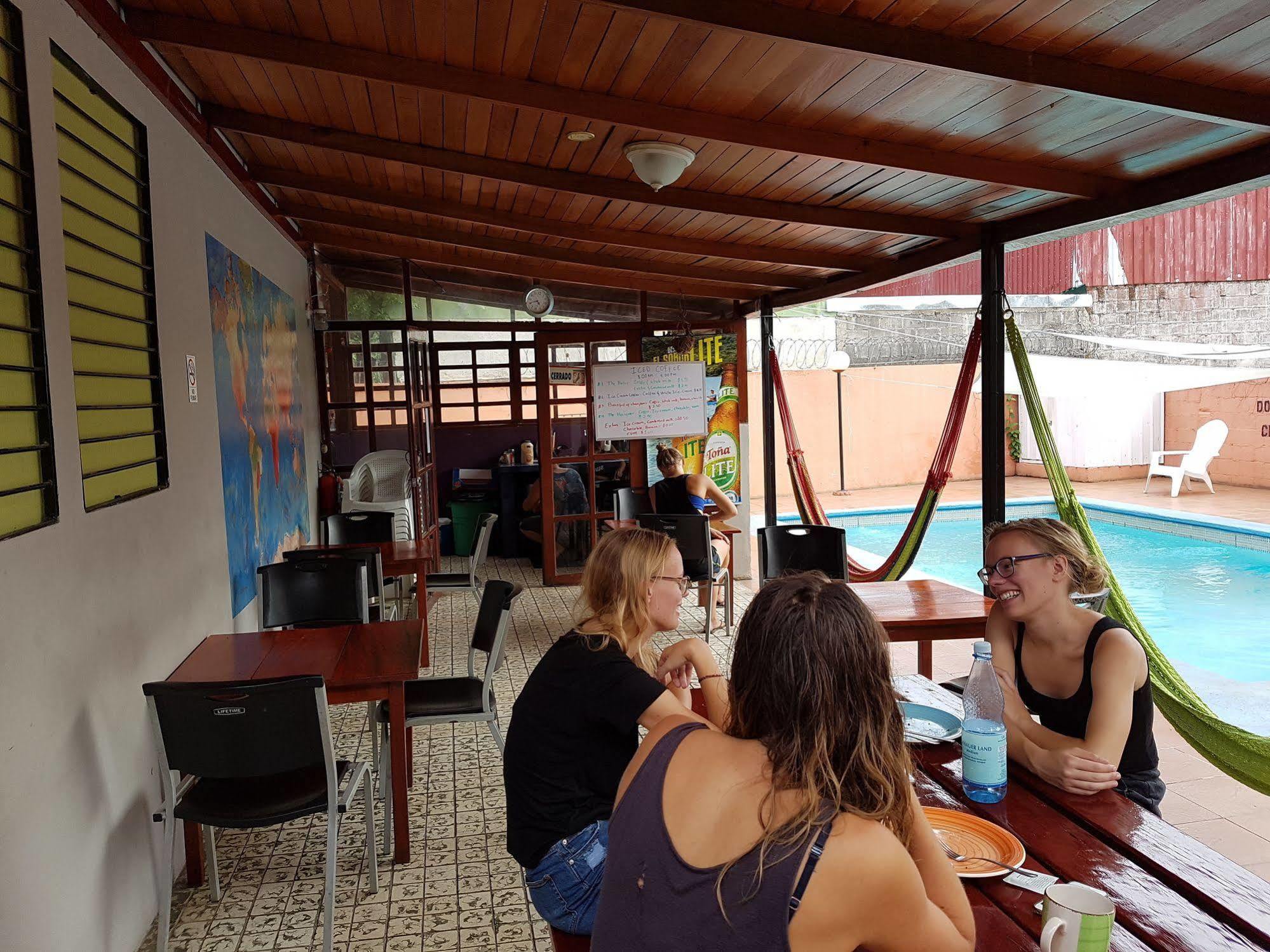 Managua Backpackers Inn 外观 照片